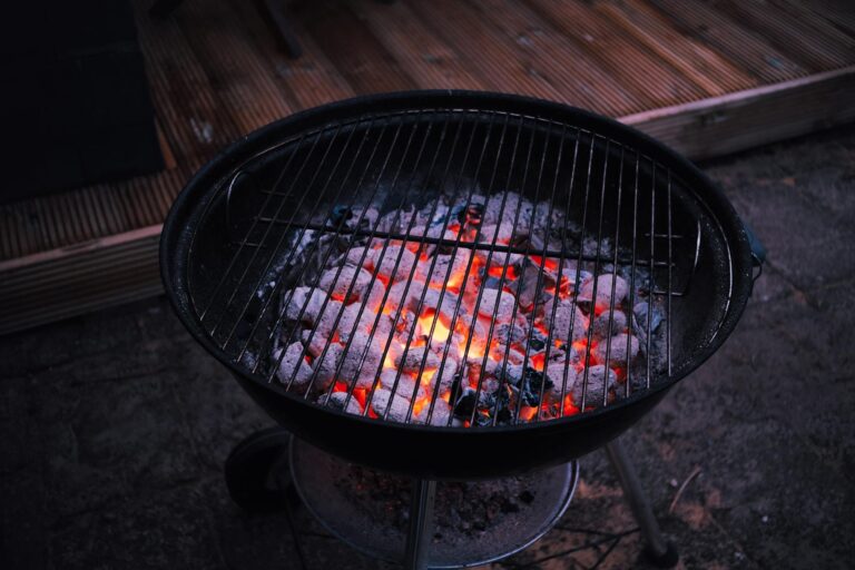 Basis Grillzubehör für Anfänger für einen entspannten Start beim Grillen