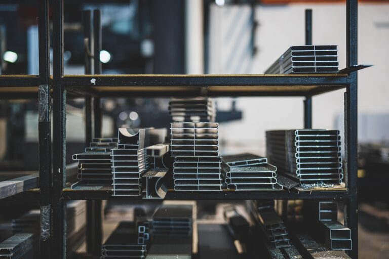 Holzkohlegrill sauber und rostfrei mit effektiven Pflegetipps schützen