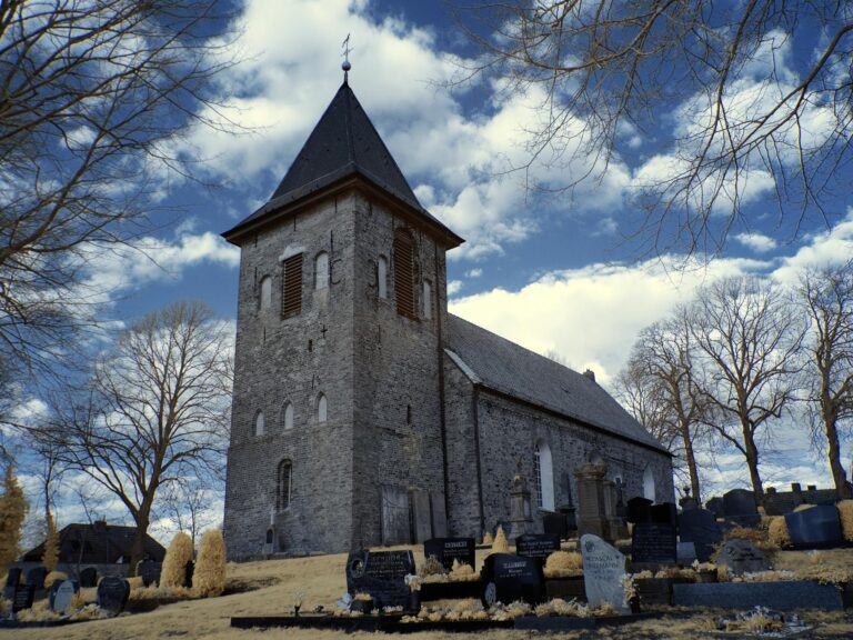Grill mit Infrarot Brenner erzeugt präzise Hitze für perfektes BBQ