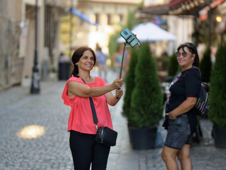 Marinade mit frischen Kräutern und Öl für saftiges Grillfleisch selbst gemacht